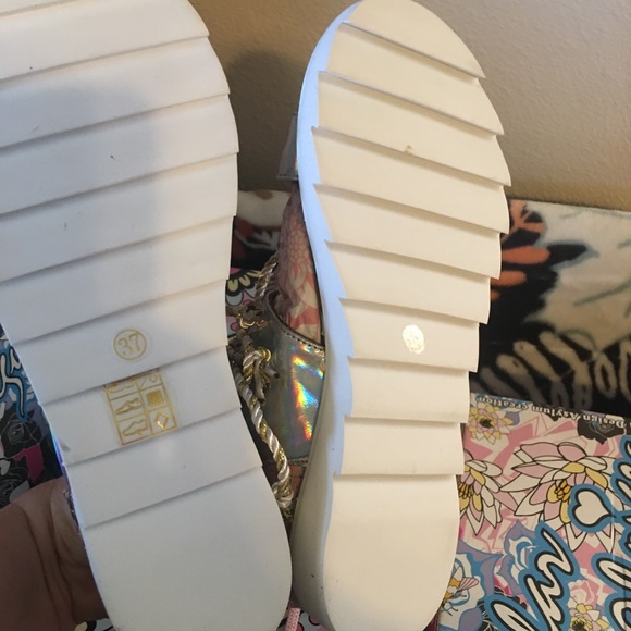 Irregular Choice “Dodgeball” sandals sz 6.5 - Picture 4 of 7